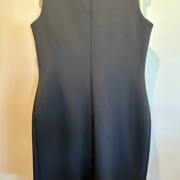 Tommy Hilfiger Elegant Black Floral Sleeveless Dress - Picture 6 of 7